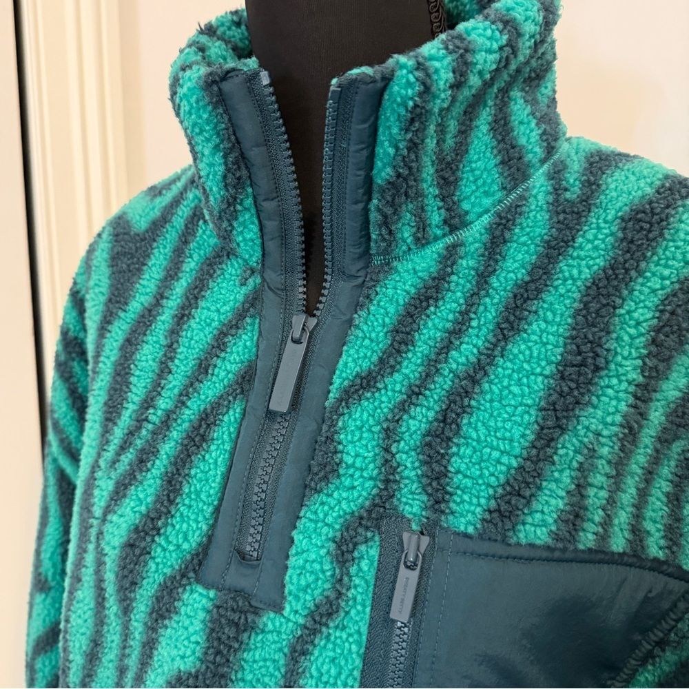 Sweaty Betty - Karma Zebra Print Quarter Zip Fleece Pullover Green Blue - Small - Picture 6 of 12